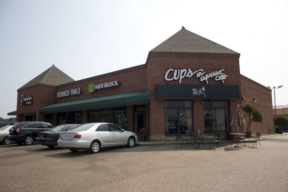 Retail Space | Crossgates Landing II: 1450 W Government St, Brandon, MS 39042